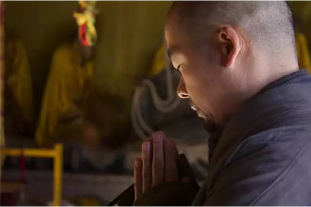 ������ΪʲôҪ��������2000���ﵽ��üɽ��