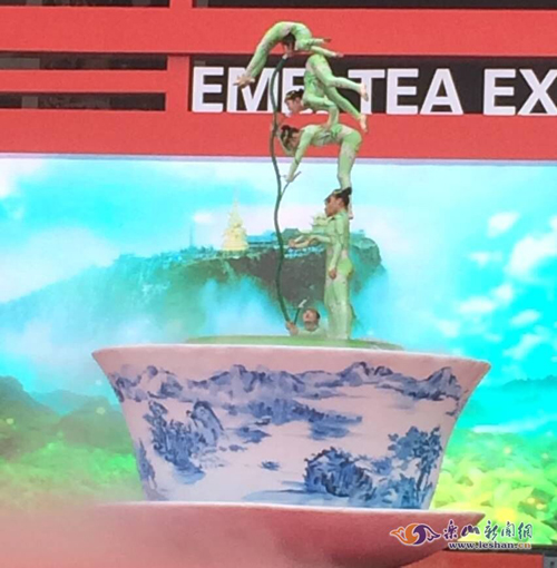 ���ձ���