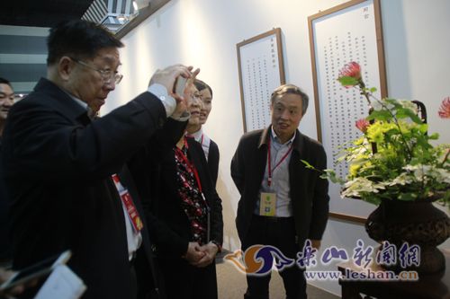 �ι�������