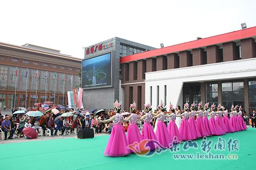 �崨���Ļ�����������