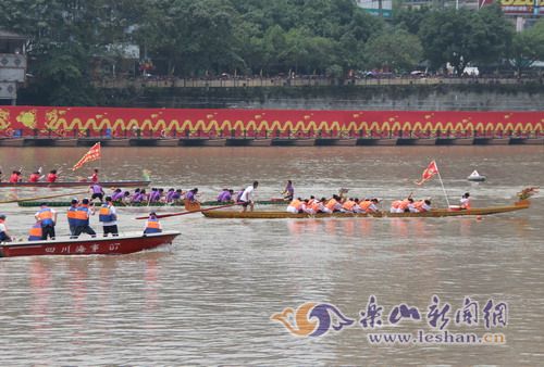 ���ʣ�500��ֱ������