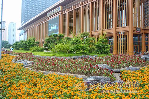 ��üɽ�мӽ��̻����� �����������з羰