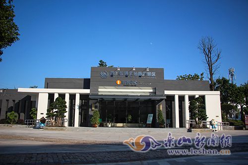 �ò��οͷ�������