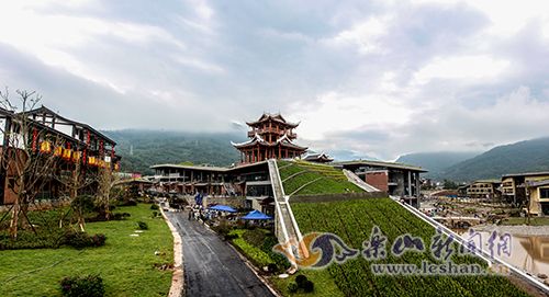 ����С��һ��