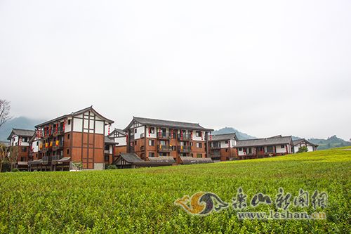 �����Ļ���С��