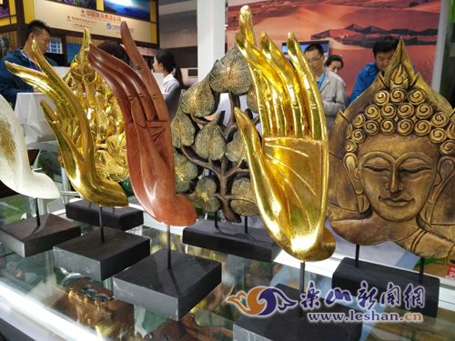 ̩��Ԫ�س���