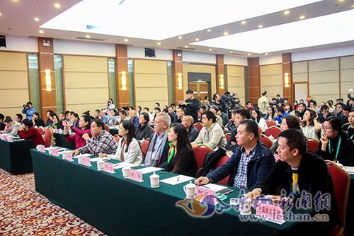 �Ĵ����ֲ�ҵ�߷���̳����