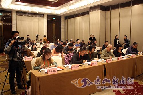 ��ɽ�ٿ���üɽ-��ɽ������ųɹ�20�����������ͨ����