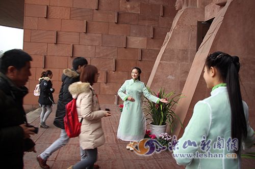 ����20�������ι���ɽ������