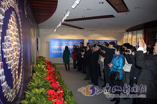 �������Ų����й�������չ��չ�����˼α���չ