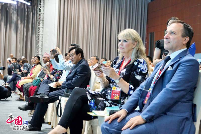 �α��ǹۿ���Ļʽ��Ŀ