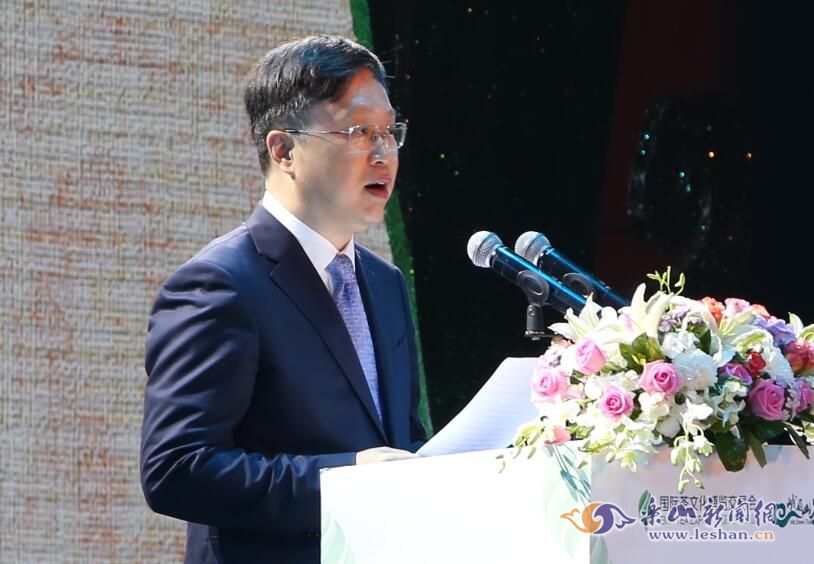 �����´�