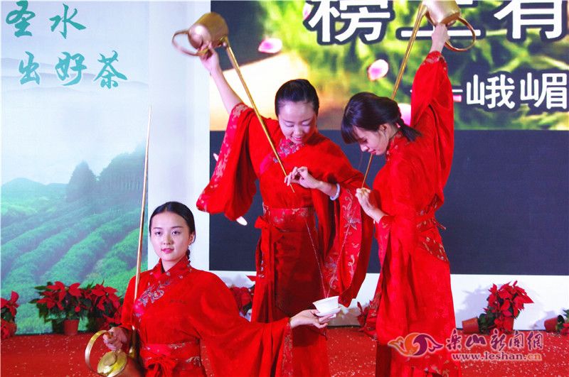 ��üɽ���ʲ��ձ���