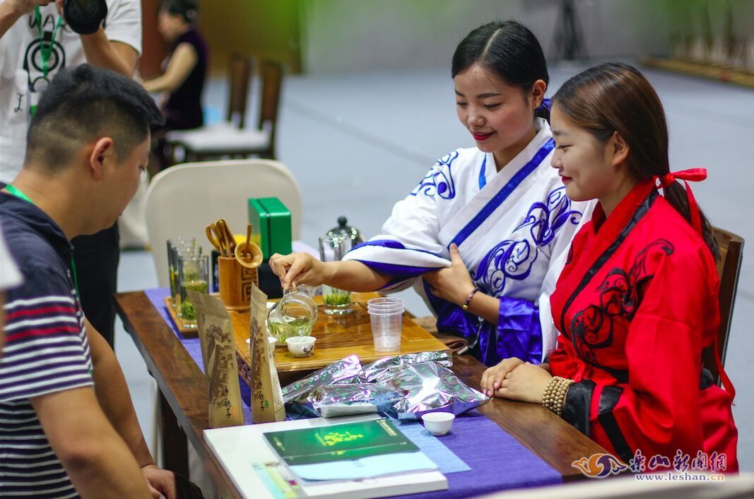 �ο͸��ܲ��Ļ�