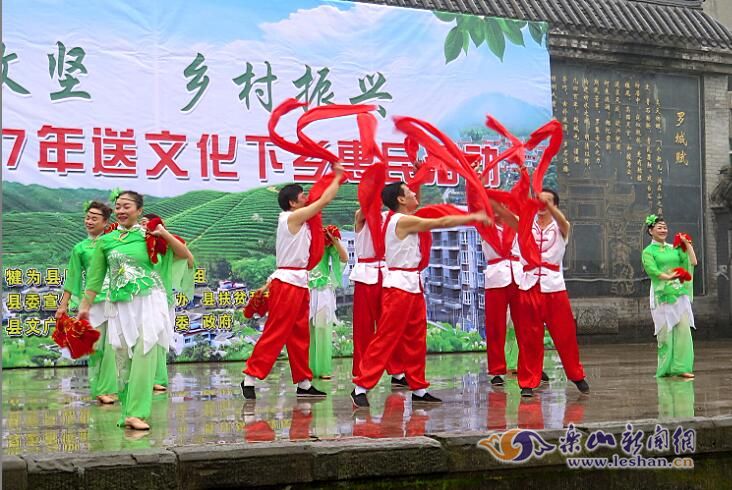 犍为：营造全社会积极投身脱贫攻坚良好氛围