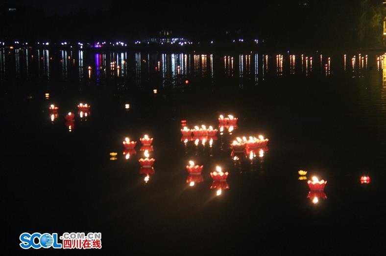 �ӵ�����