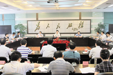 ץ�öԽ������ɽ��չ �ӿ�������徭����