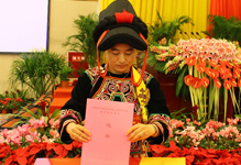 �������嵳����ͶƱ