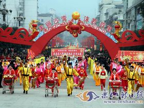 ɳ��ĭ������������졡���˻���ϲ����Ԫ��