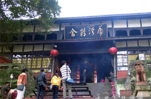 ��Ϫ����