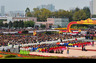 ��ɽ���ڿ�Ļʽ�ֳ�(һ)