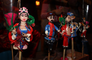 �ζ����Ļ�����ҹ�λ������