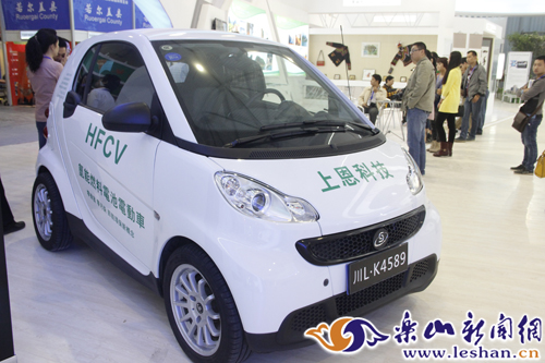 ����Դ����չ����ɽ�족��ɫ