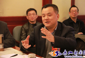 ���˴������С��