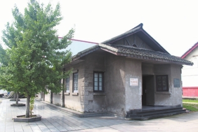 ���񶫡���°�칫���ֳ�ָ�Ӳ�