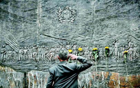 �Ĵ��ϱ�ӭ��ʤ���յ��ٻ�