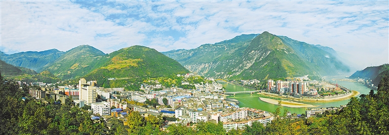 ����ɫ��չ����̬��ߣ��羰��߶���