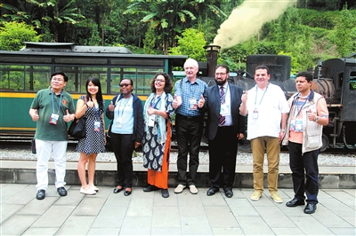 Ϊ��ɽȫ�����ε���