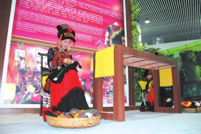 С��ɽ����