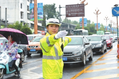 Ů����������ָ�ӽ�ͨ