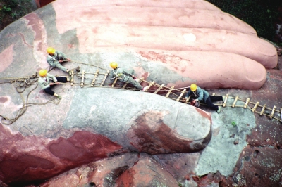 ��ɽ���ά��