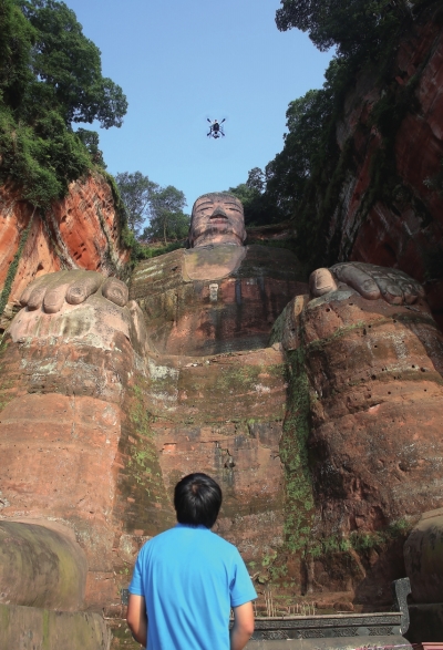 ���˻�����ɽ��������ά���